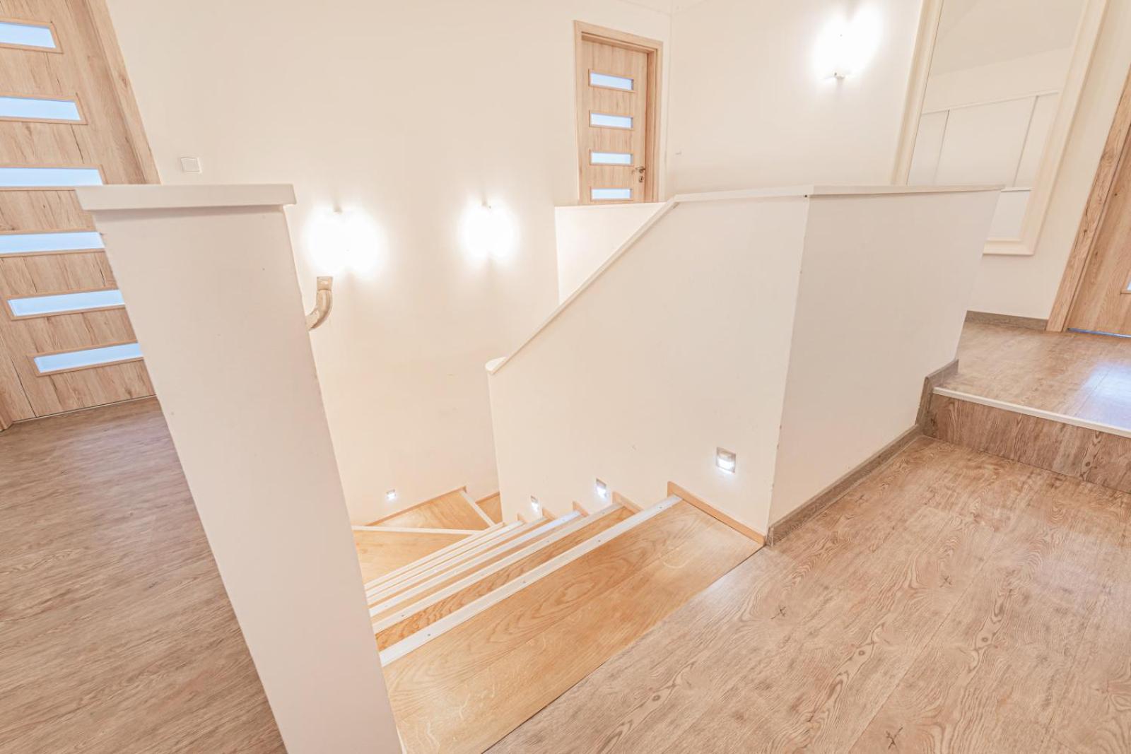 Vila Sara S Bazenem A Infrasaunou Na Kraji Prahy Zbuzany Exteriér fotografie