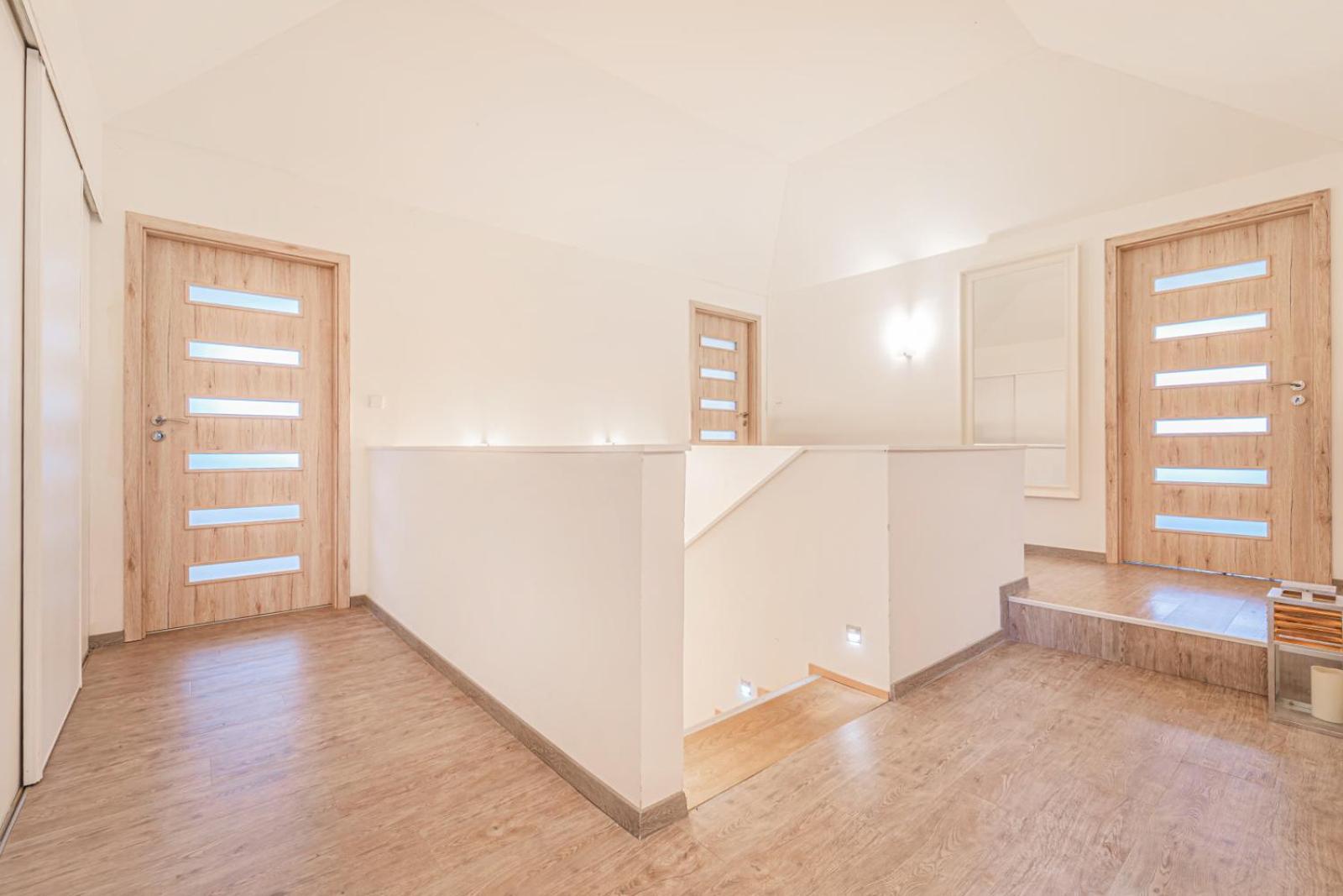Vila Sara S Bazenem A Infrasaunou Na Kraji Prahy Zbuzany Exteriér fotografie